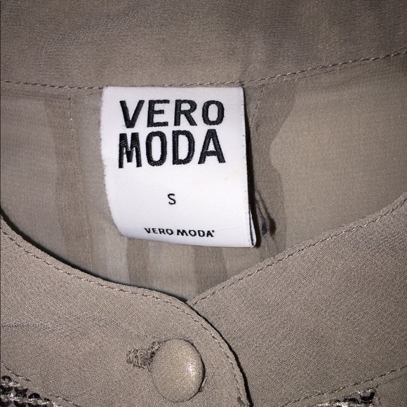 Sequin blouse - Picture 3 of 3